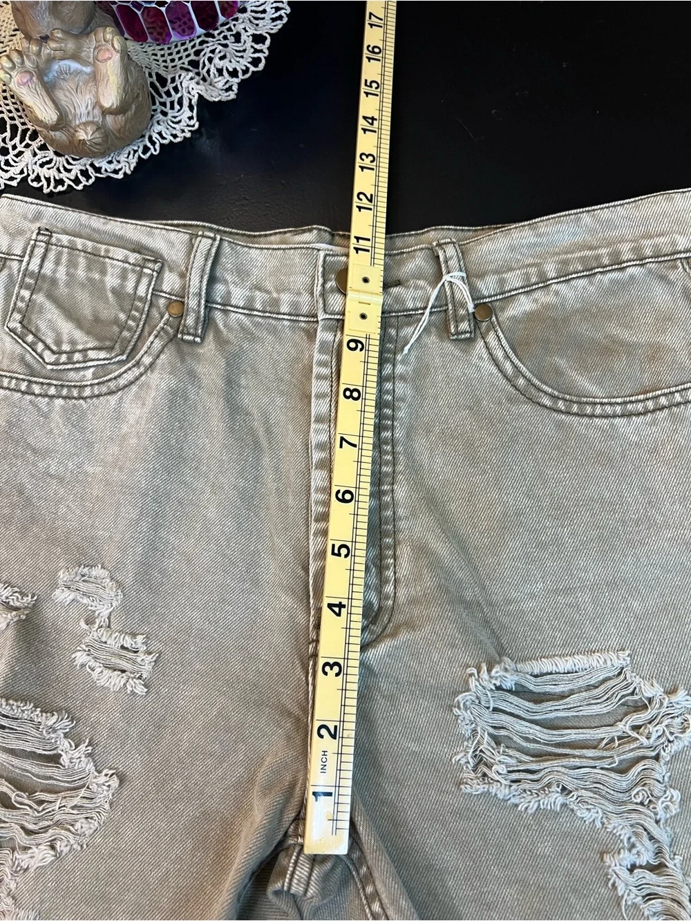 Easel NWOT Boutique Tan Distressed Button Fly Jean‎ Shorts Jorts Sz M Raw Hem